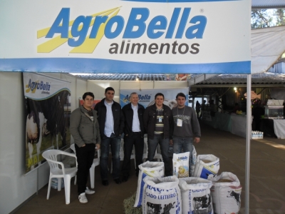 FEIRA EM CAIÇARA