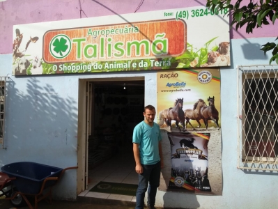 Agropecuária Talismã, em Romelândia , com nova fachada